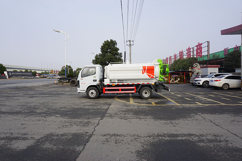 中潔牌XZL5040GQW6型東風凱普特清洗吸污車